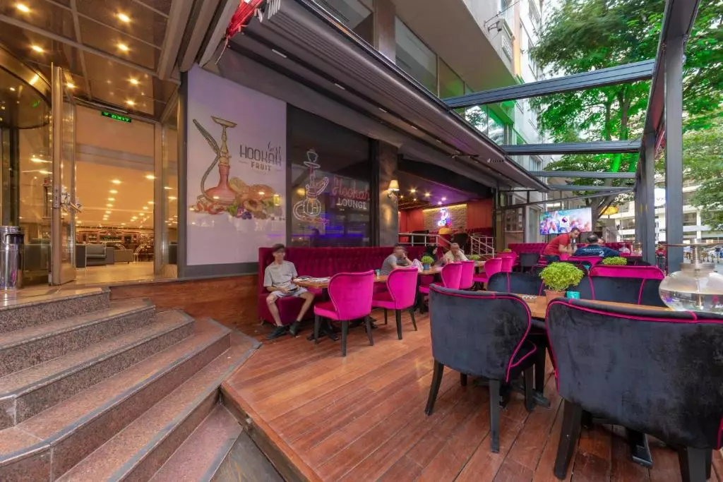 رستوران Lion Hotel